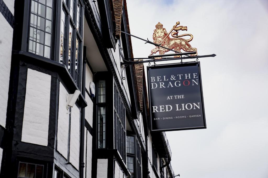 Bel and The Dragon at Red Lion Wendover